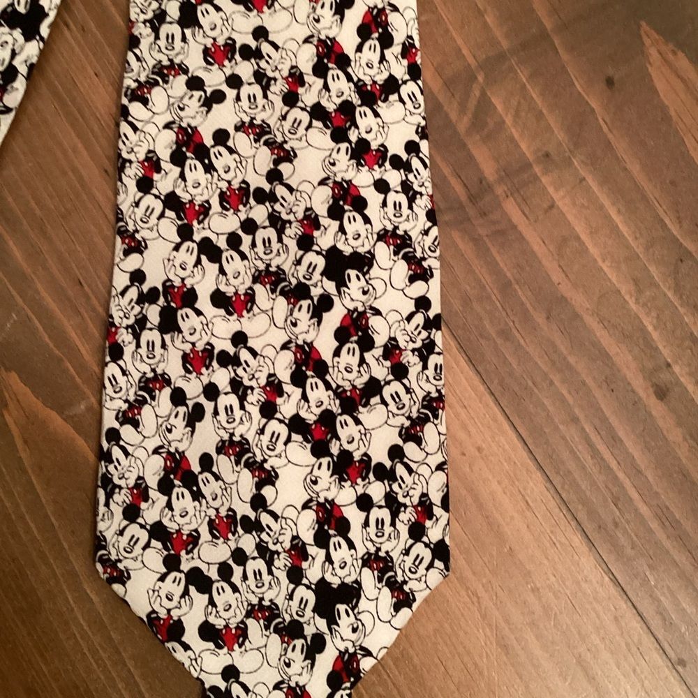 MICKEY MOUSE VINTAGE BALANCIE TIE WORKS  BLACK AND WHITE SILK TIE DISNEY